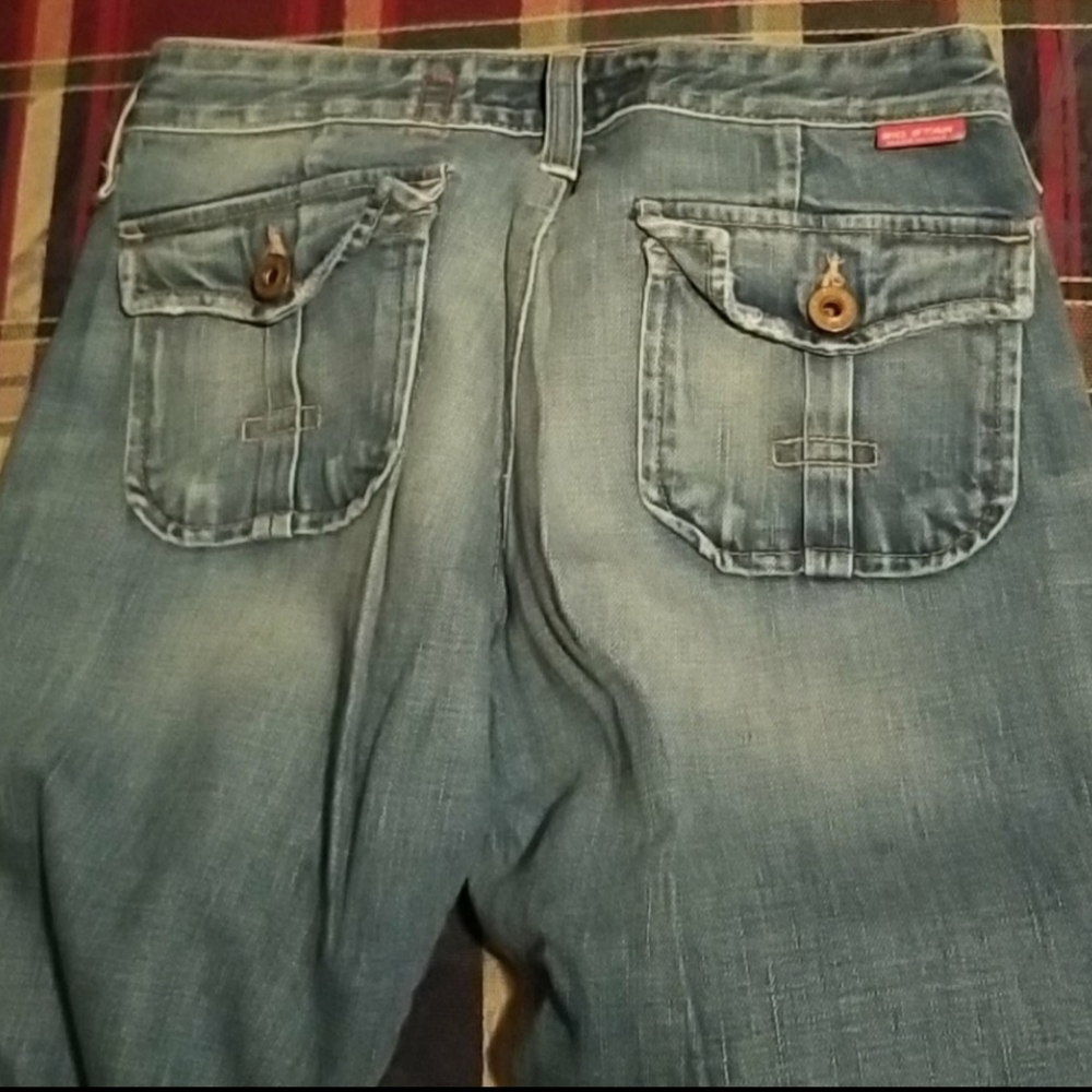 Jeans - Picture 8 of 9